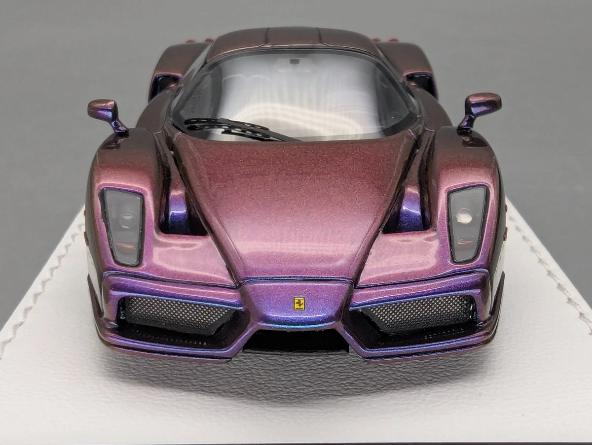 Modellautos 1:43 BBR Executive Ferrari Enzo Ferrari Chameleon Gloss 22/40 OVP