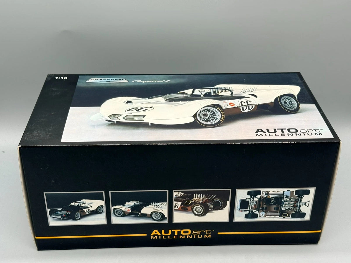 Modellautos 1:18 AUTOart Millennium Chaparral 2 #66 mit OVP