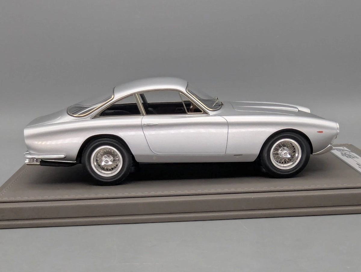 Modellautos 1:18 BBR Ferrari 250 GT Lusso S/N 4335 1963 Silber Ltd 01/36 mit OVP