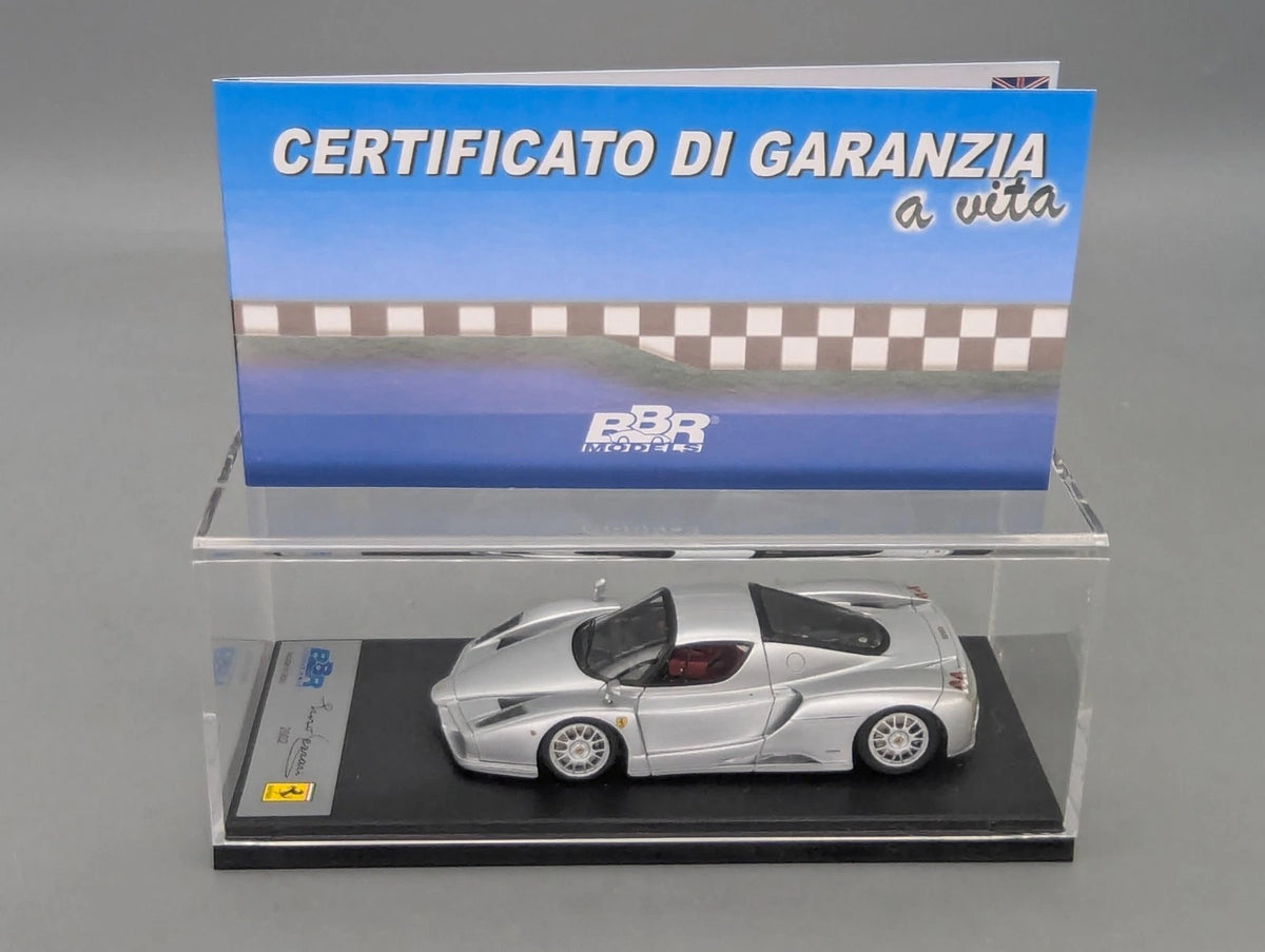 Modellautos 1:43 BBR Ferrari Enzo 2002 mit Vitrine und OVP