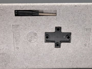 Modellautos 1:18 NZG Mercedes Benz EQB Iridiumsilber mit Dealer OVP