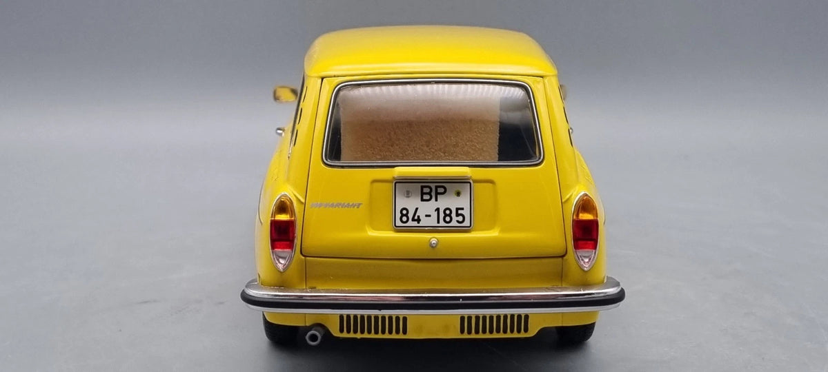 Modellautos 1:18 Minichamps VW 1600 L Variant Deutsche Bundespost OVP