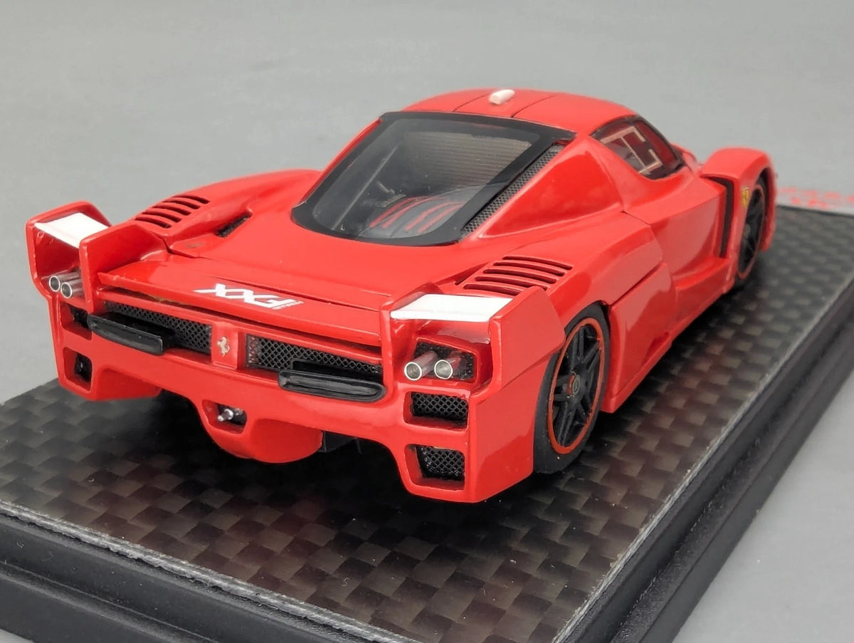 Modellautos 1:43 MR Models & V Bosica Ferrari FXX 2005 Open Door Funktion OVP