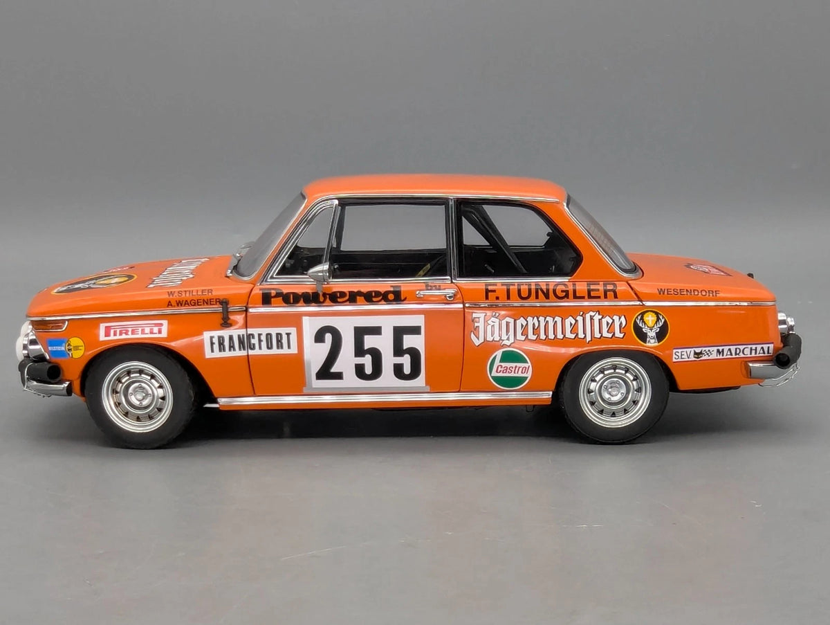 Modellautos 1:18 AUTOart Millenium BMW 2002 RMC 1973 #255 Stiller Wagener OVP