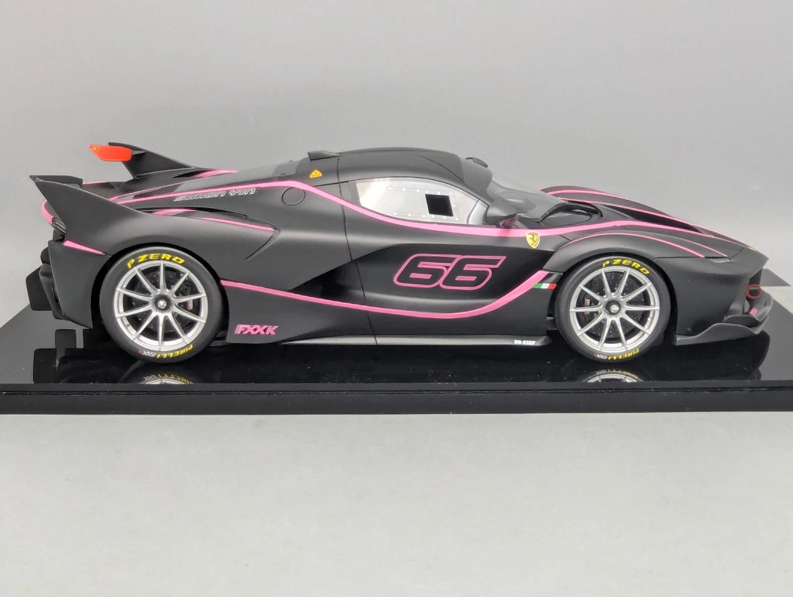 Modellautos 1:12 BBR Ferrari FXX-K Car #6 Nero Matt Ltd 07/25 in Vitrine OVP