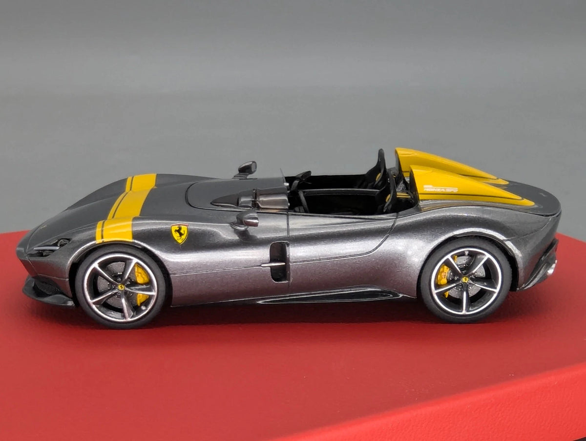 Modellautos 1:43 BBR  Ferrari Monza SP2 Metallic Silver Ltd 01/05 OVP