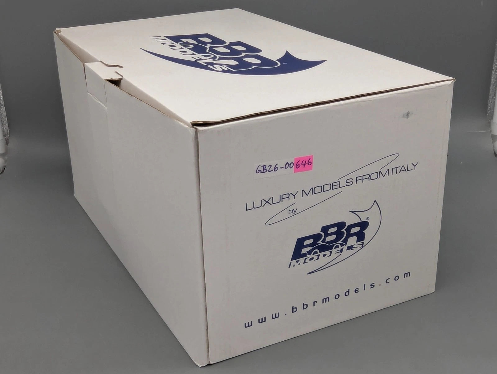 Modellautos 1:18 BBR Ferrari 500 Superfast Serie 2 im Lederkoffer Ltd 01/02 OVP