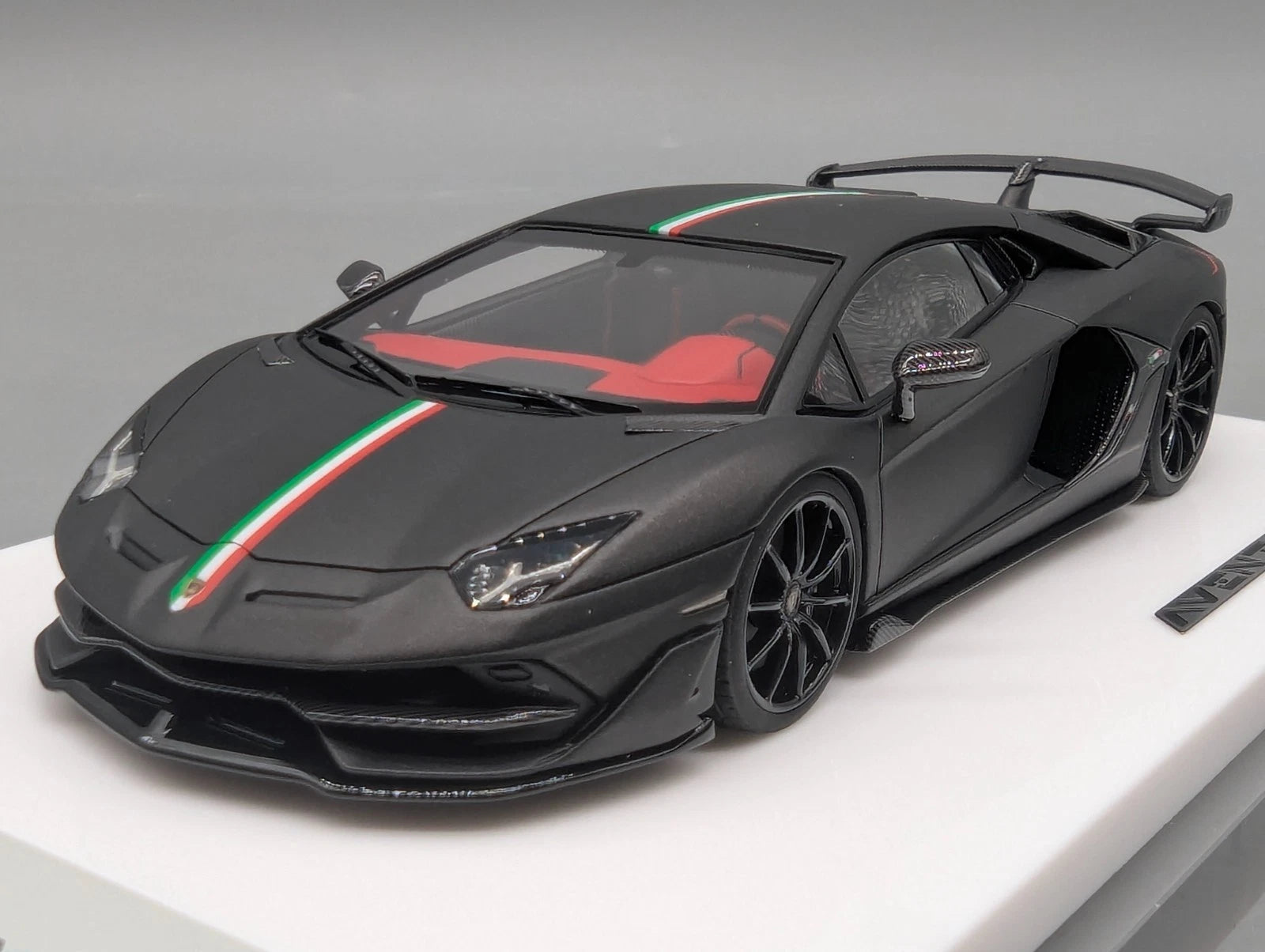 Eidolon Make Up 1:43 Lamborghini Aventador SVJ 2018 Limited 52/80 Matte Gray OVP