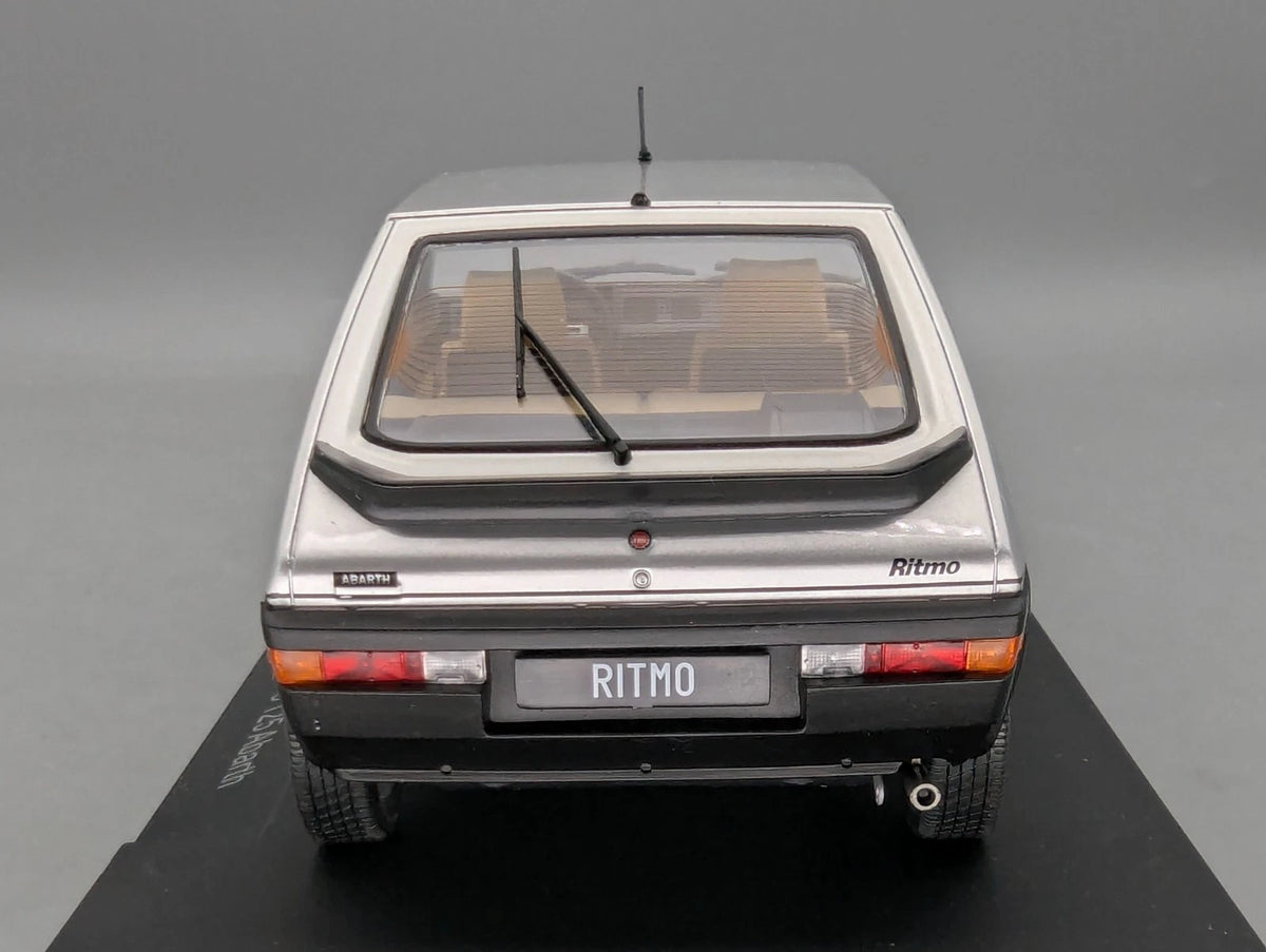 Modellautos 1:18 MCG Modelcar Group Fiat Ritmo TC 125 Abarth 2000 Silber mit OVP