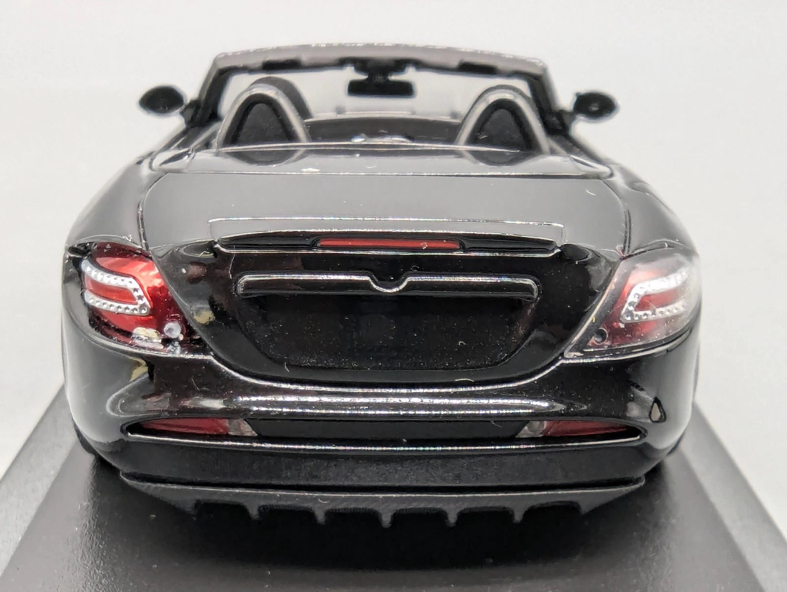 Modellautos 1:43 Minichamps Mercedes Benz SLR McLaren Roadster 2007 mit OVP