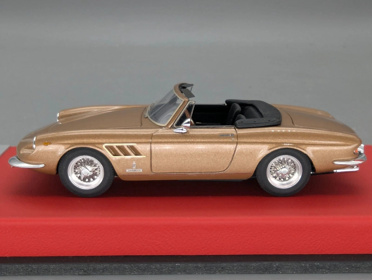 Modellautos 1:43 BBR Ferrari 330 GTS S/N 09781 Auction 2015 Limited 09/20 OVP