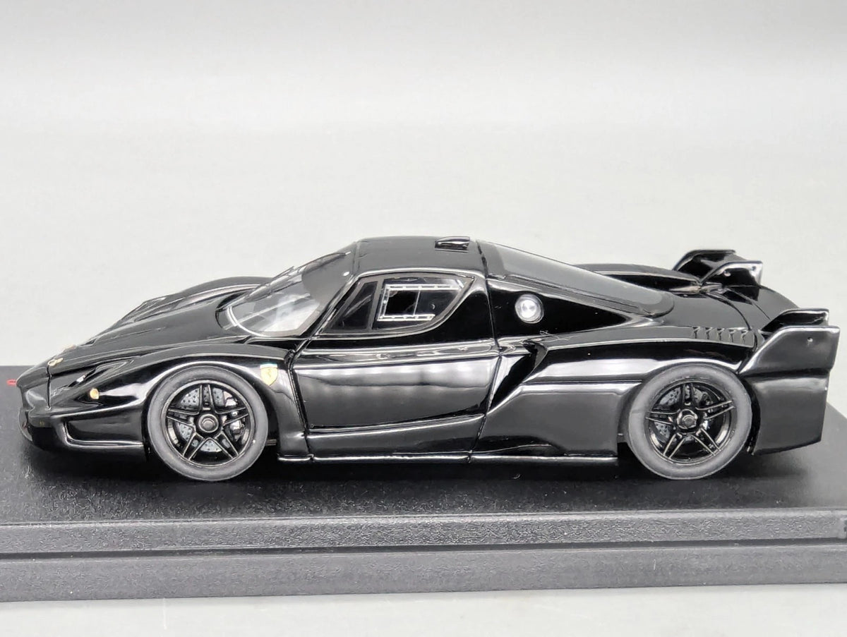 Modellautos 1:43 BBR Ferrari FXX  2006 Black mit Vitrine + OVP