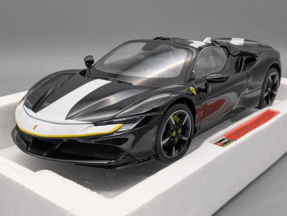 Modellautos 1:18 Bburago Ferrari SF90 Spider Assetto Fiorano Schwarz mit OVP