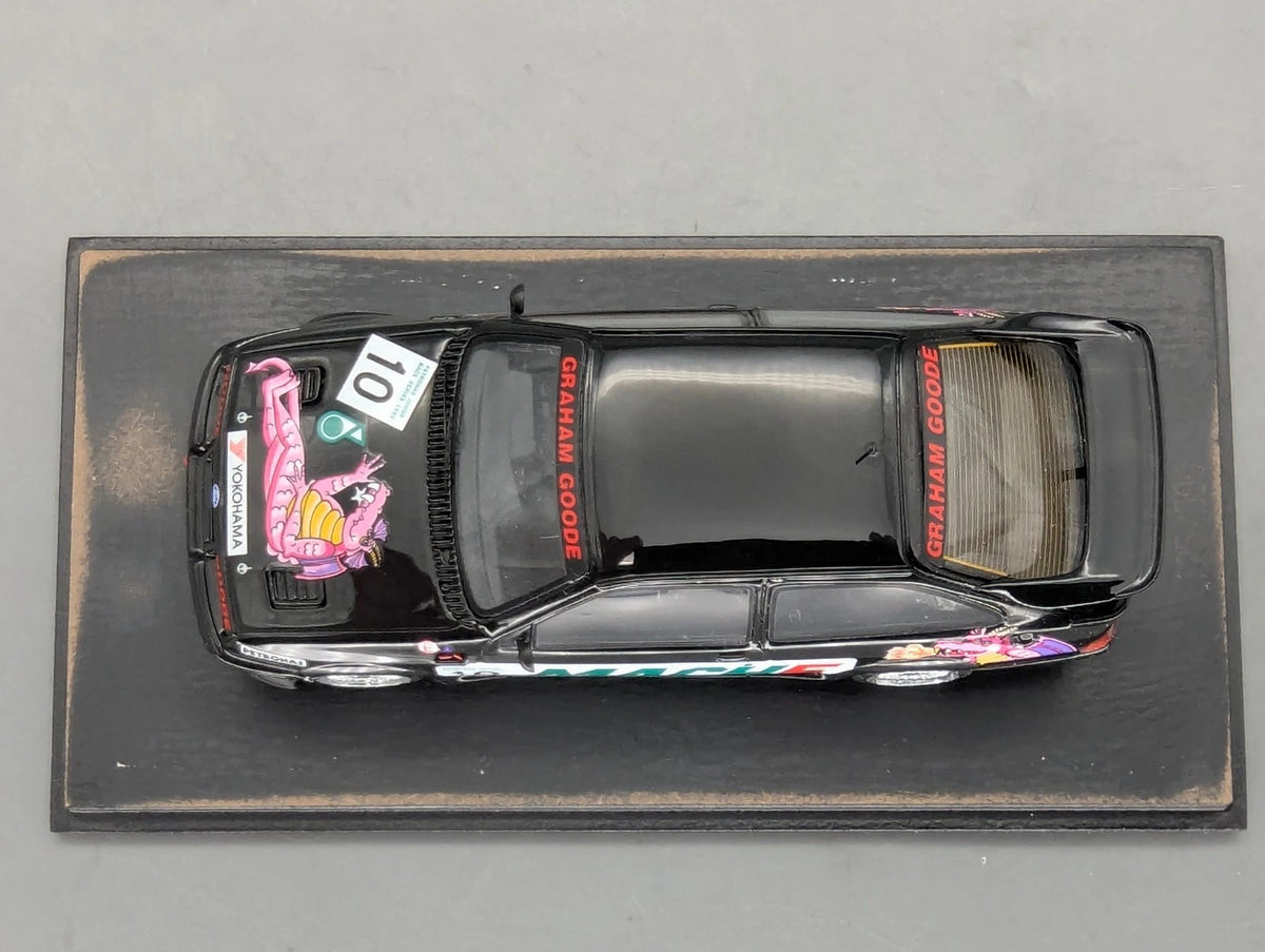 Modellautos 1:43 Spark SA200 Ford Sierra RS500 Cosworth 1992  Mach5 #10 Vitrine