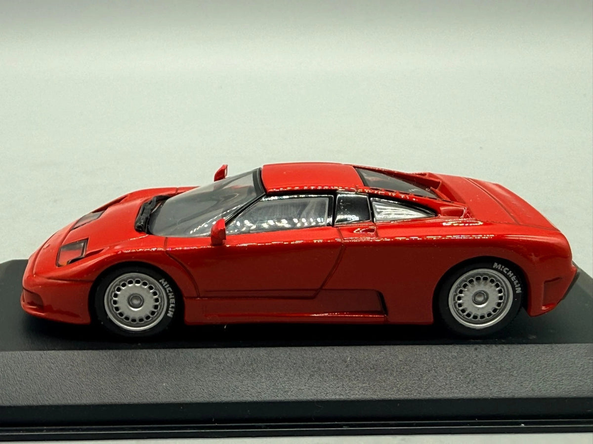Modellautos 1:43 Minichamps Bugatti EB 110 mit OVP