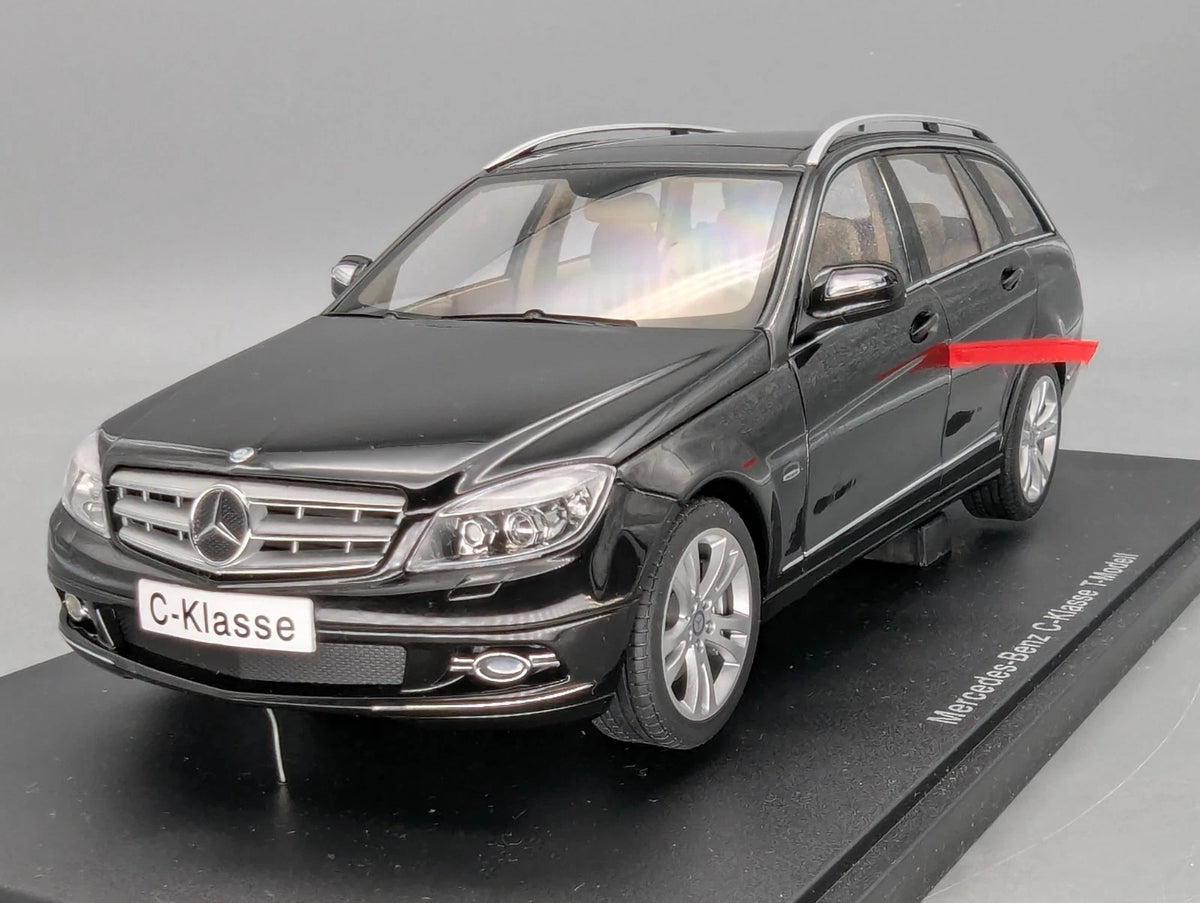 Modellautos 1:18 AUTOart 76267 Mercedes Benz C-Klasse T-Modell Avantgarde OVP