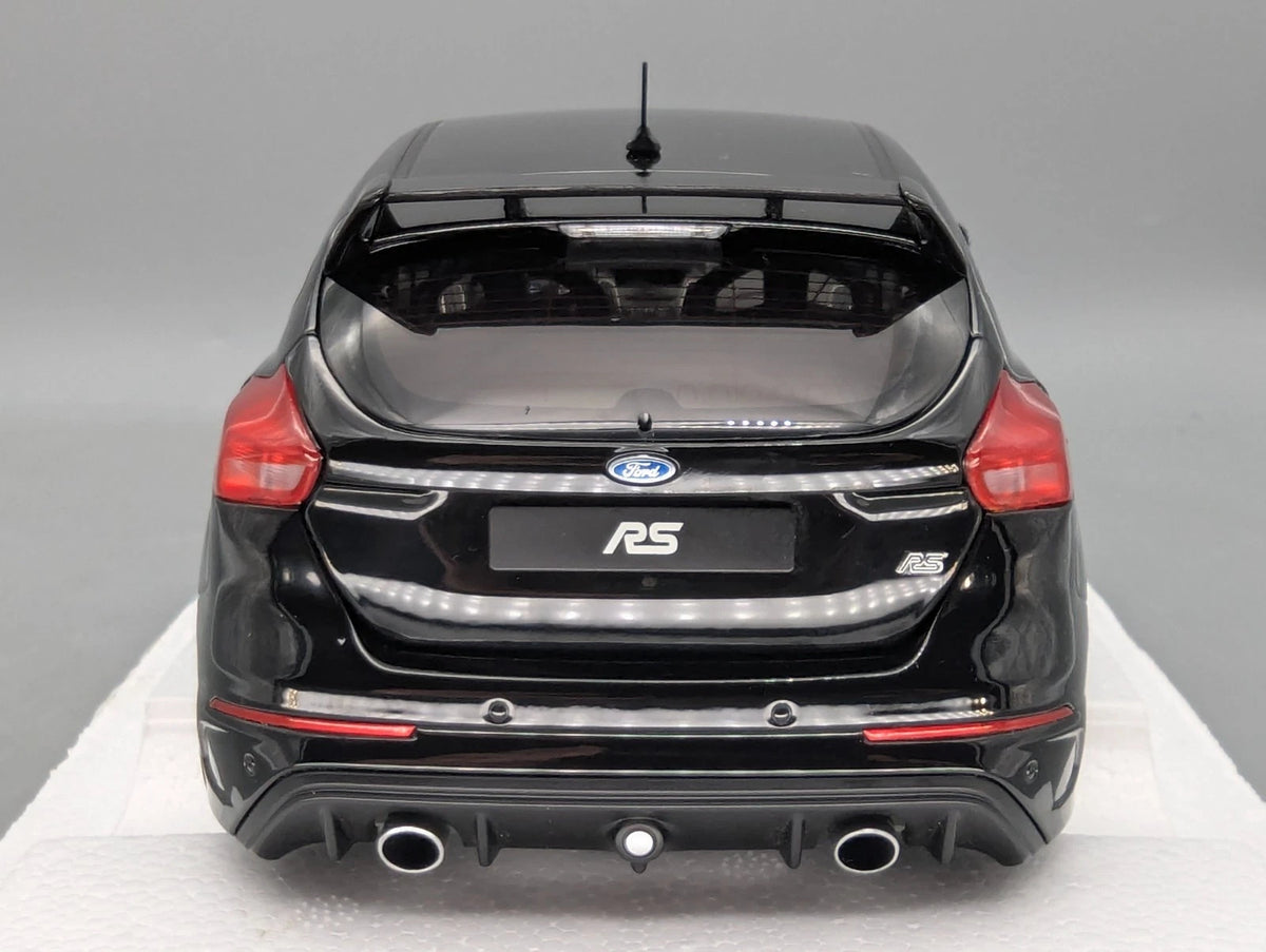 Modellautos 1:18 AUTOart 72952 Ford Focus RS 2016 Shadow Black mit OVP