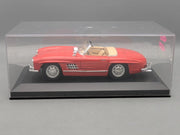 Modellautos 1:18 Bburago Mercedes Benz 300 SL Cabriolet Rot mit Vitrine