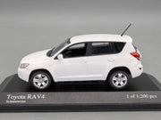 Modellautos 1:43 Minichamps Toyota RAV4 2006 White Schneeweiß mit OVP