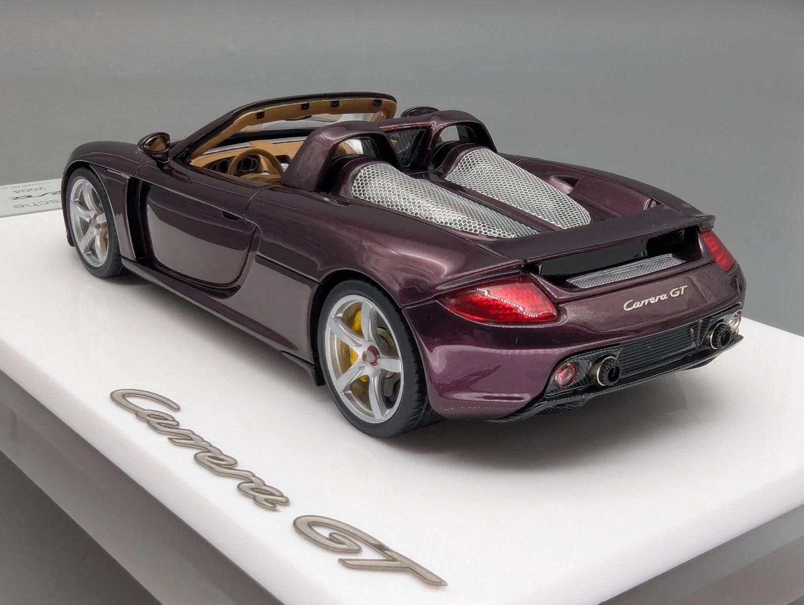 Eidolon Make Up 1:43 Porsche Carrera GT 2004 Amethyst Met. Ltd 43/60 Stck OVP