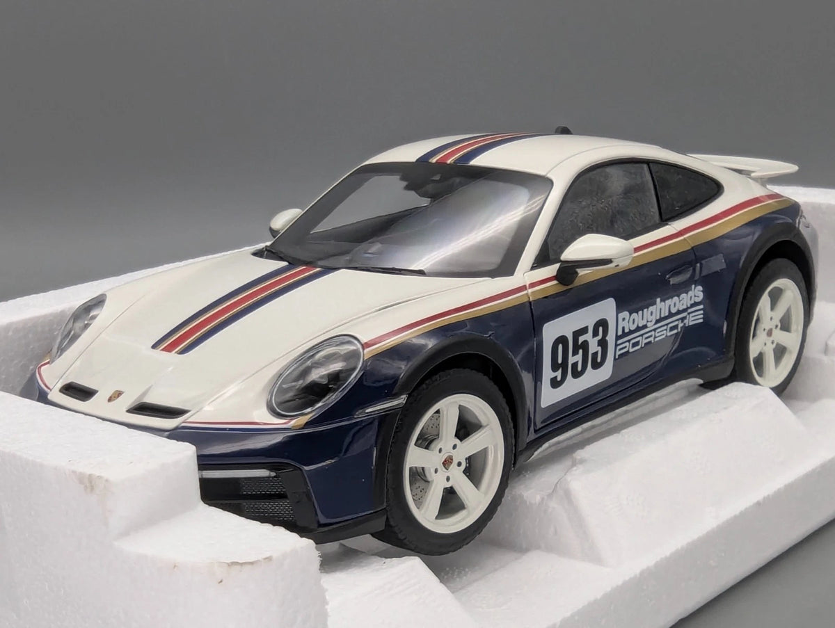 Modellautos 1:18 Norev Porsche 911 Dakar 2023 Roughroads #953 mit OVP