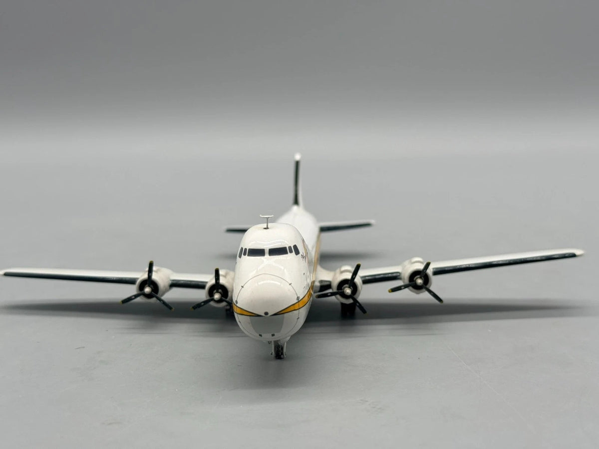 Modellflugzeug 1:200 Phoenix Models Aviation Traders ATL-98 Carvair mit OVP