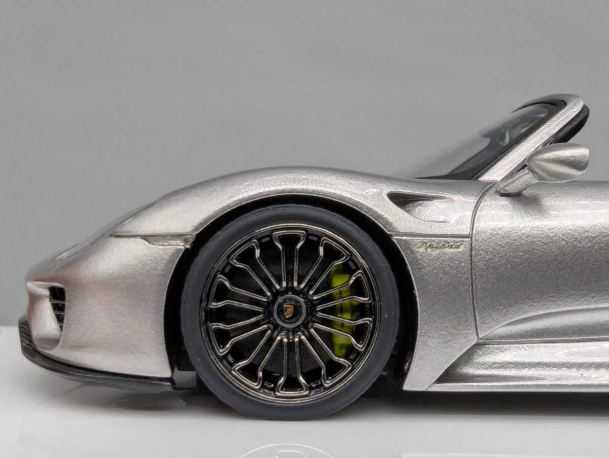 Eidolon Make Up 1:43 Porsche 918 Spyder GT Silver Metallic mit Vitine und OVP