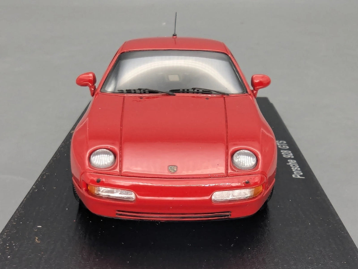 Modellautos 1:43 Spark PD04311016 Porsche 928 GTS Rot mit OVP