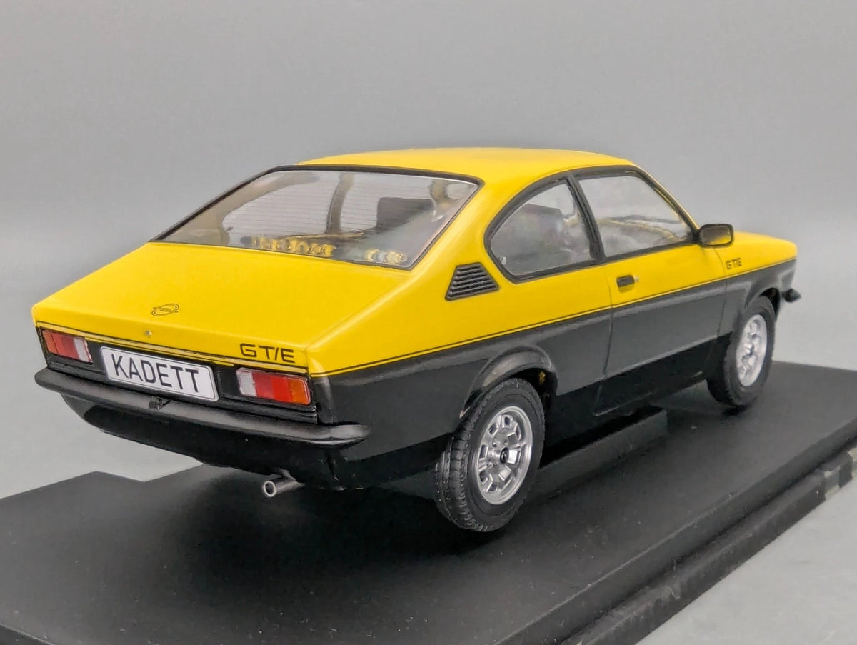 Modellautos 1:18 MCG Modelcar Group 18190 Opel Kadett C Coupe GT/E Yell Blck OVP