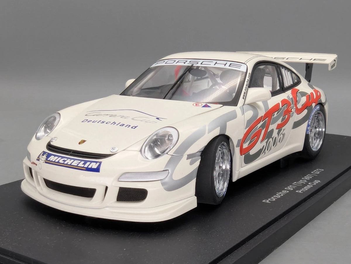 Modellautos 1:18 Autoart 80681 Porsche 911 (997) GT3 Promo Cup 2006 mit OVP