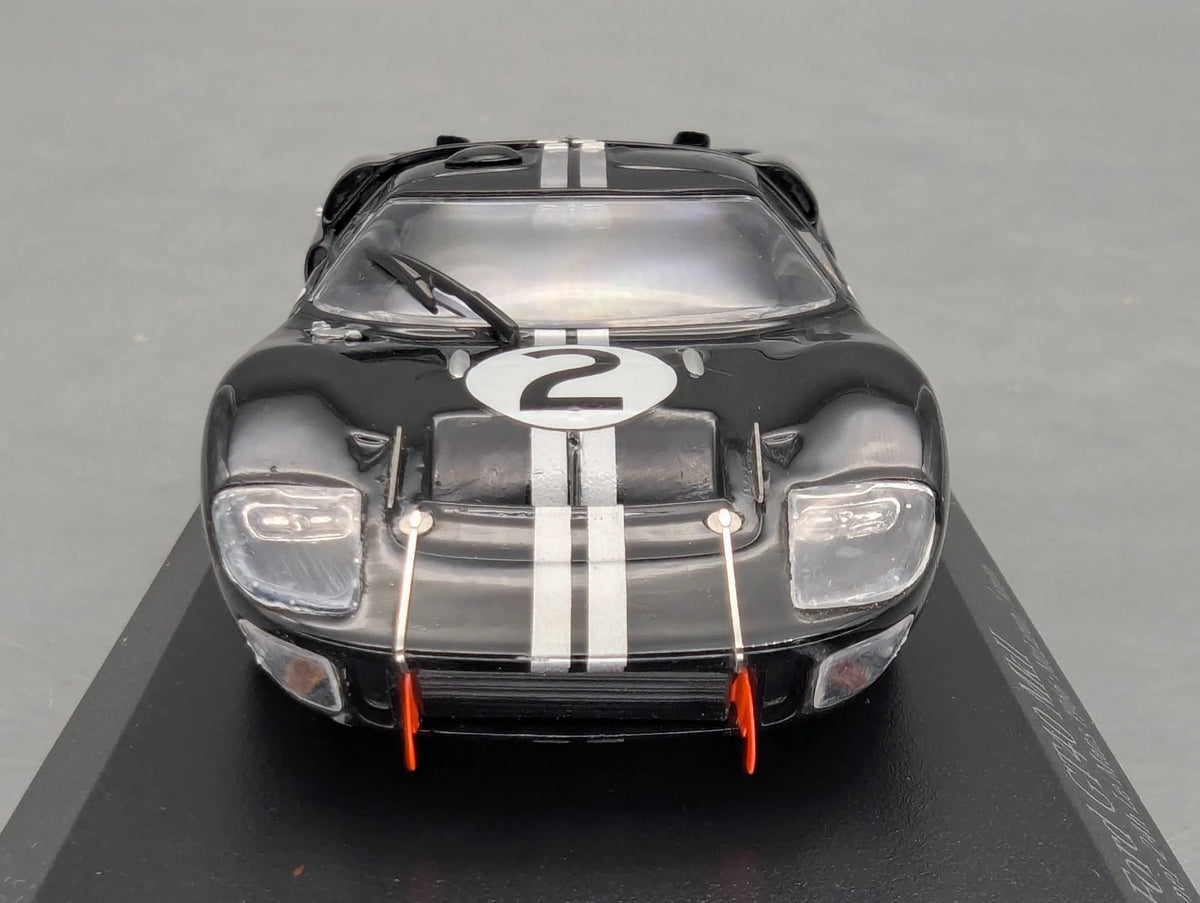 Modellautos 1:43 Minichamps Ford GT40 MkII Winner 24h Le Mans 1966 #2 mit OVP