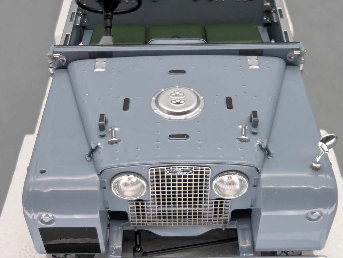 Modellautos 1:18 Minichamps Land Rover 1949 Grau mit OVP