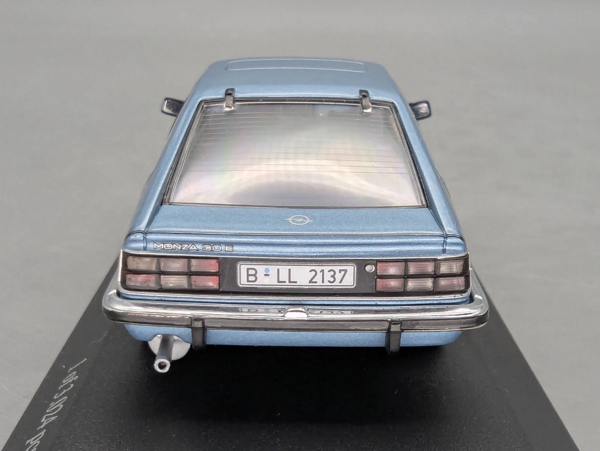 Modellautos 1:43 Minichamps Opel Monza 1980 Blau Metallic mit OVP