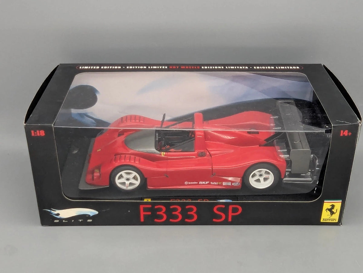 Modellautos 1:18 Hot Wheels Elite Ferrari F333 SP Red in OVP