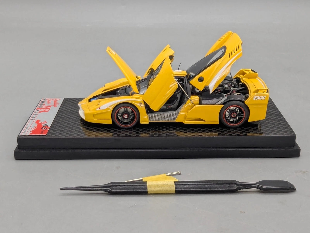 Modellautos 1:43 MR Ferrari FXX mit Open Door Funktion 65/100 OVP