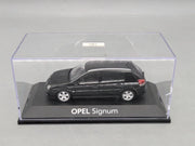 Modellautos 1:43 Schuco Opel Signum Schwarz mit Dealer OVP