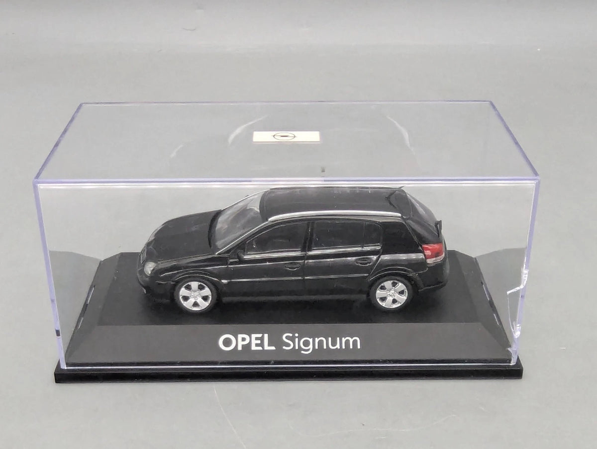 Modellautos 1:43 Schuco Opel Signum Schwarz mit Dealer OVP
