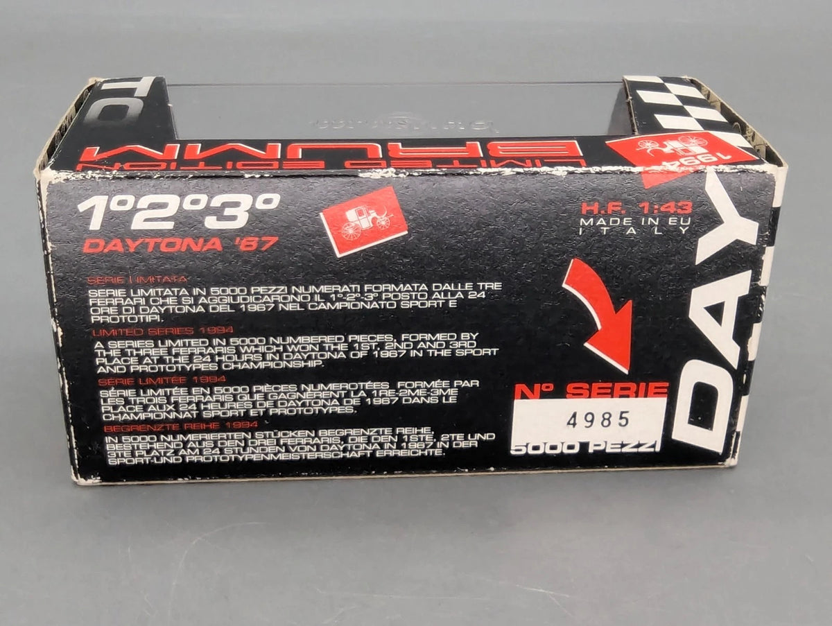 Modellautos 1:43 Brumm Ferrari 412P Coupe Daytona 1967 #26 mit OVP