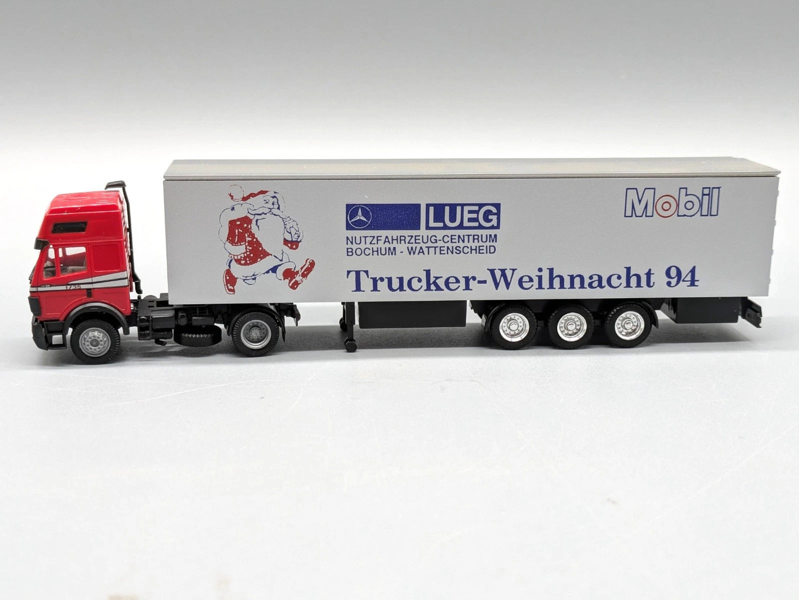 Lkw 1:87 Albedo Mercedes-Benz Lueg Trucker-Weihnacht 94 mit OVP