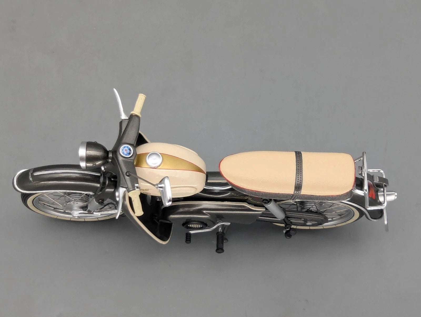 Motorrad Modell 1:10 Schuco Kreidler Florett Super mit Beinschild Grau mit OVP