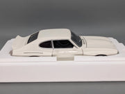 Modellautos 1:18 Minichamps Ford Capri RS 3100 1974 Weiß mit OVP