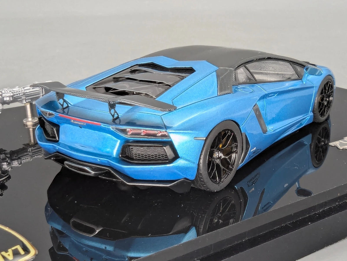 Eidolon Make Up 1:43 Lamborghini Aventador LP760-2 Engine Set Oakley Blau OVP