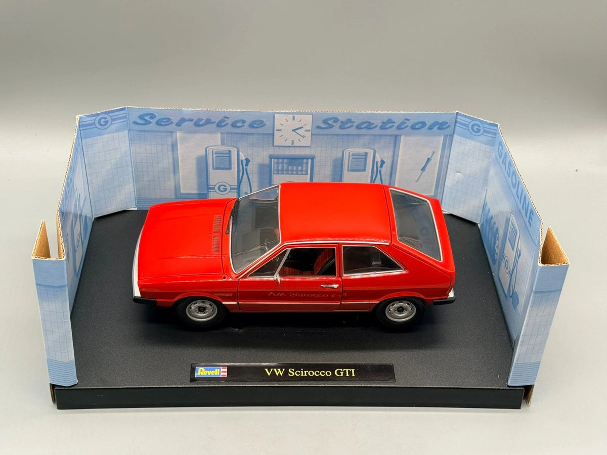 Modellautos 1:18 Revell Metal Volkswagen VW Scirocco GTI mit OVP