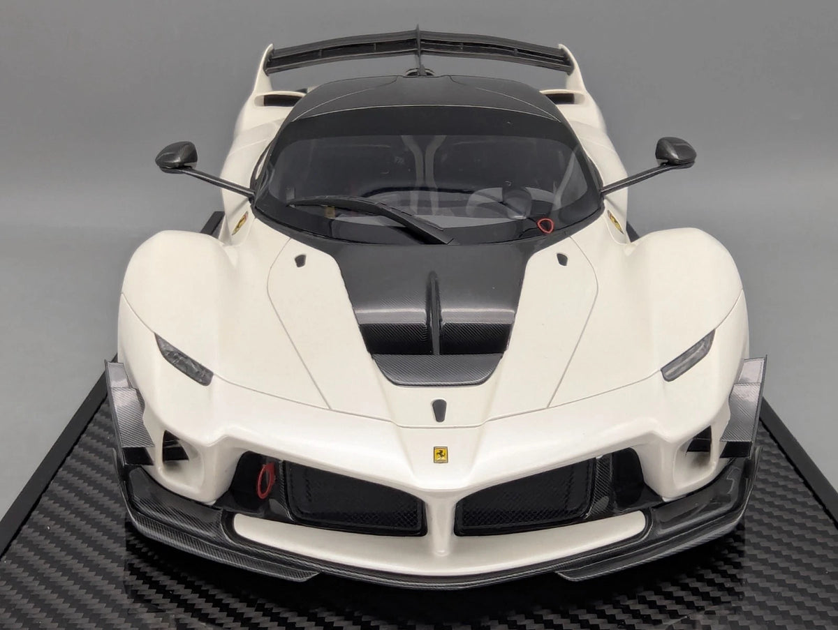 Modellautos 1:12 BBR Ferrari FXX-K EVO Met Italian White Ltd 01/01 Vitrine OVP