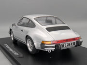 Modellautos 1:18 KK-Scale Porsche 911 Carrera Coupe 3.0 1977 Silber mit OVP
