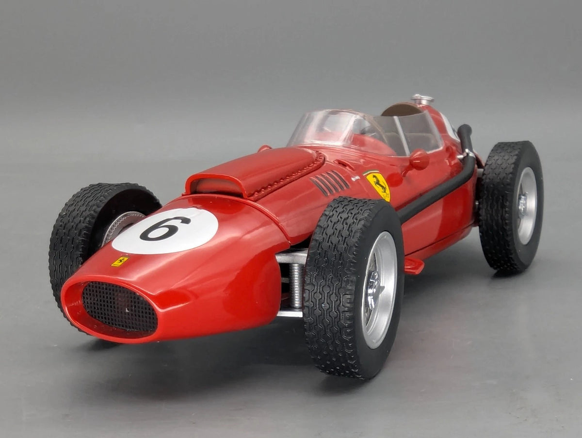 Modellautos 1:18 CMR 162 Ferrari Dino 246 F1 Weltmeister 1958 #6 M. Hawthorn OVP
