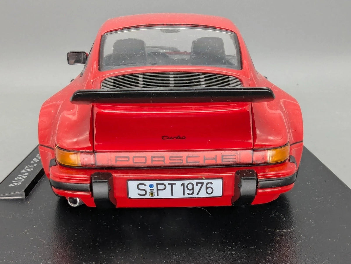 Modellautos 1:18 KK-Scale Porsche 911 930 Turbo 3.0 1976 Rot mit OVP