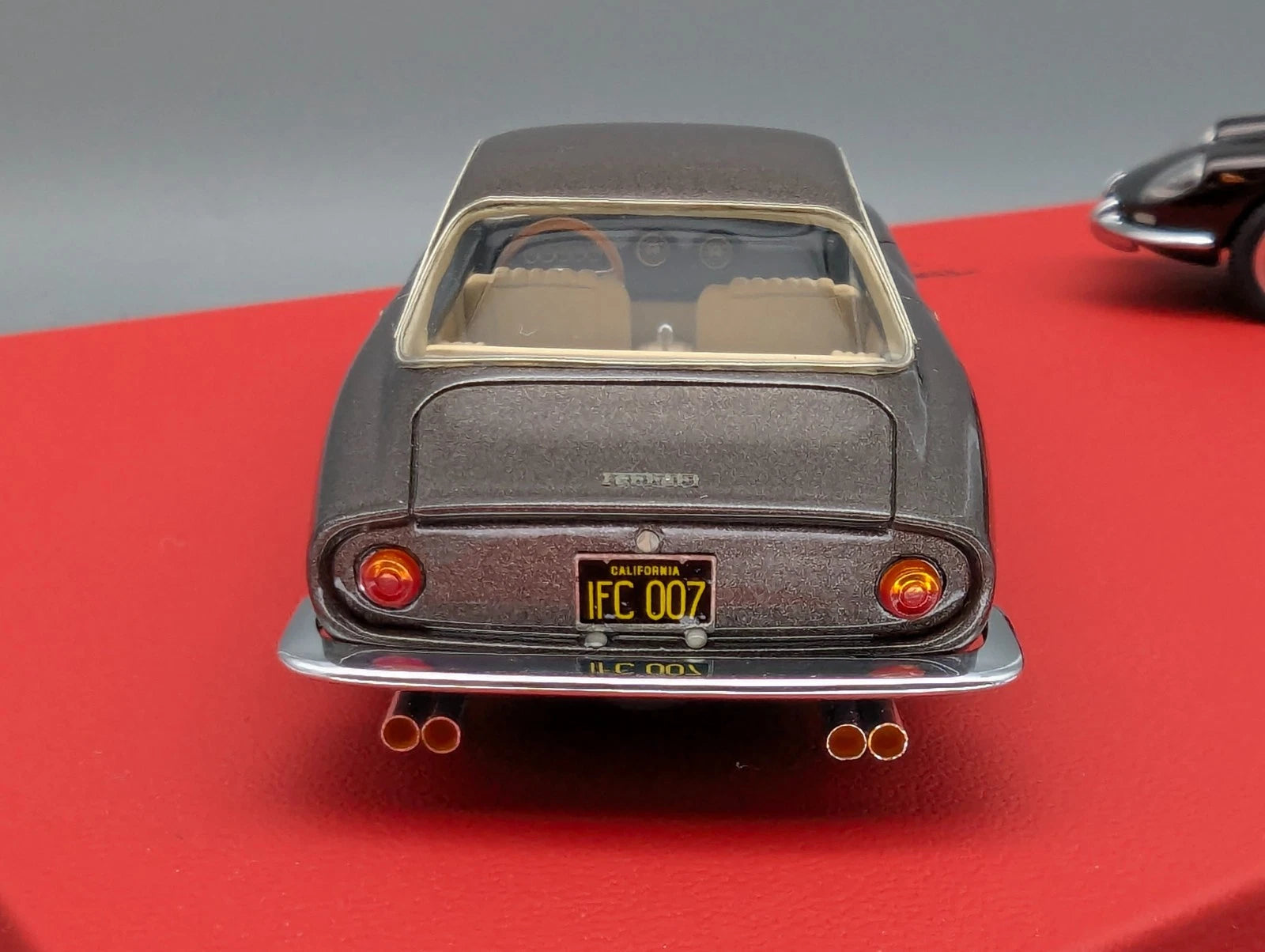 Modellautos 1:43 BBR  Ferrari  250 GT The Lusso Specials Set 2-tlg. 1/10 OVP