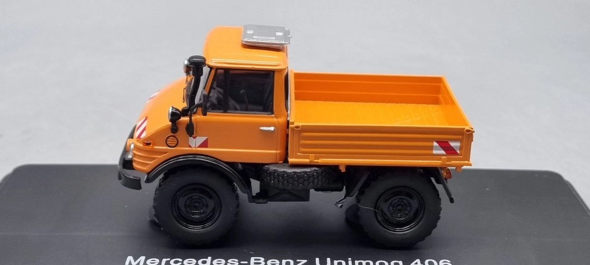 LKW Modelle 1:43 Schuco 03151 Mercedes-Benz Unimog 406 orange OVP