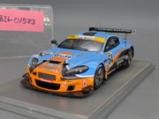 Modellautos 1:43 Spark Aston Martin Vantage GT3 2013 #64 Vitrine